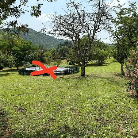 Отель Maison De Campagne Saint-Gery (Lot)